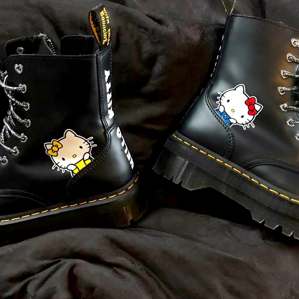 NWT Hello Kitty Doc Dr Marten's Platform boot docs